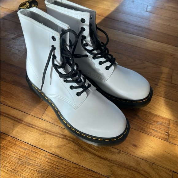 Dr. Martens 1460 - Picture 5 of 5